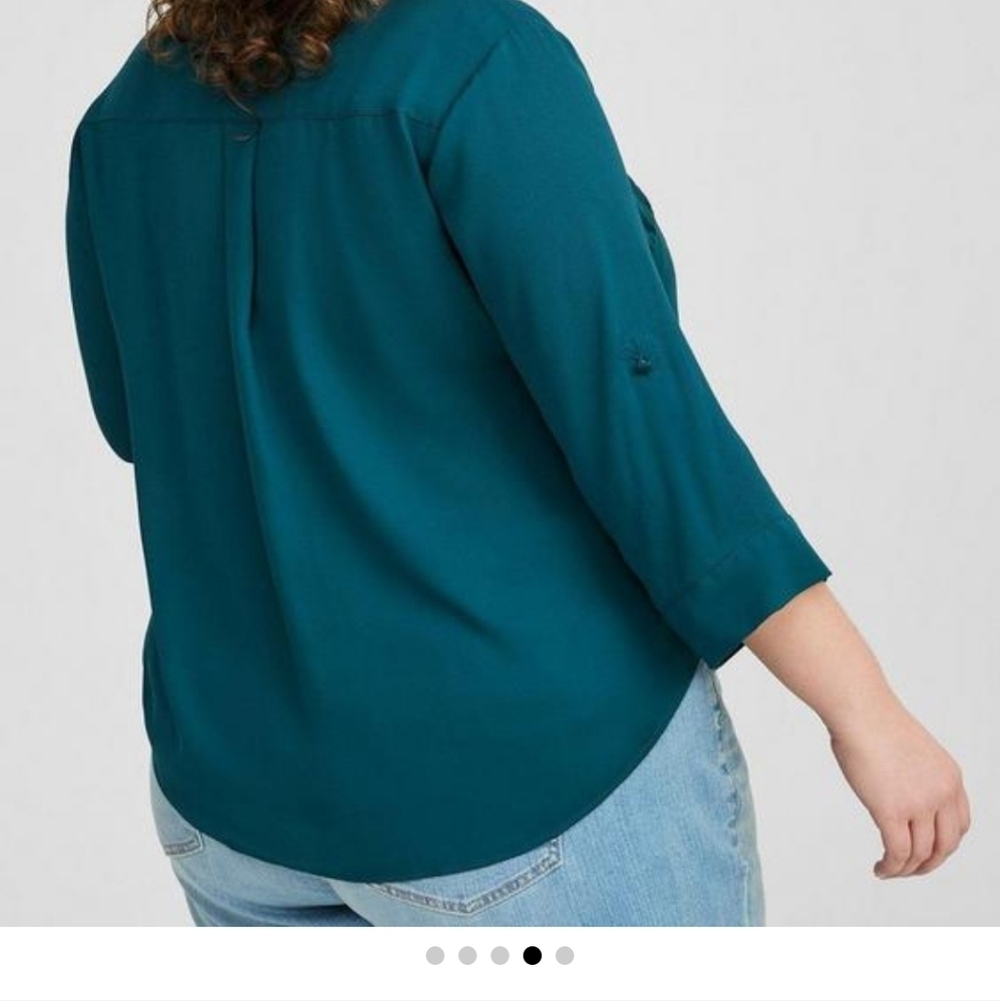 Torrid NWT Size 4 Harper Georgette 3/4 Sleeve Teal V-Neck Women's Top - Picture 2 of 6